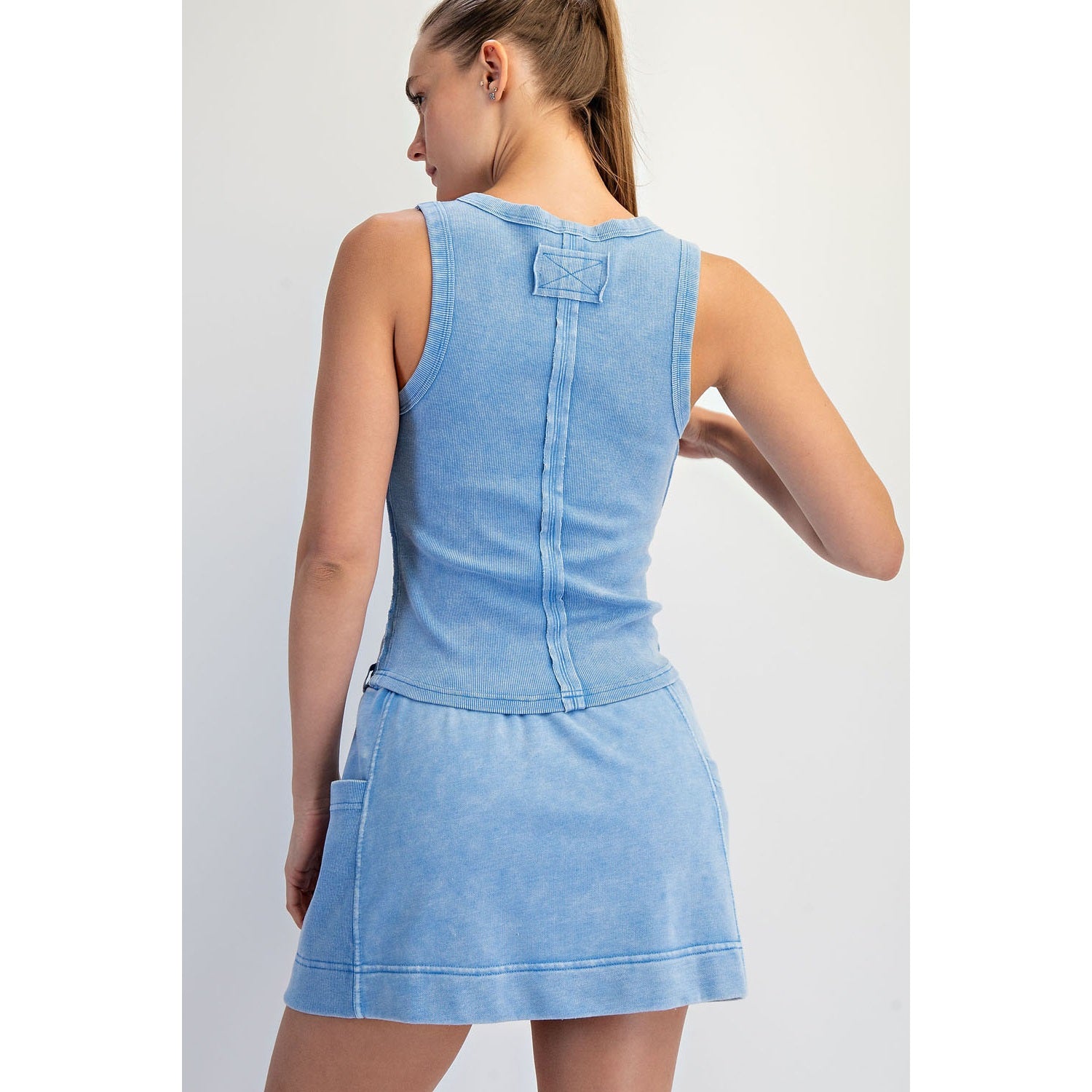 Ribbed Tank