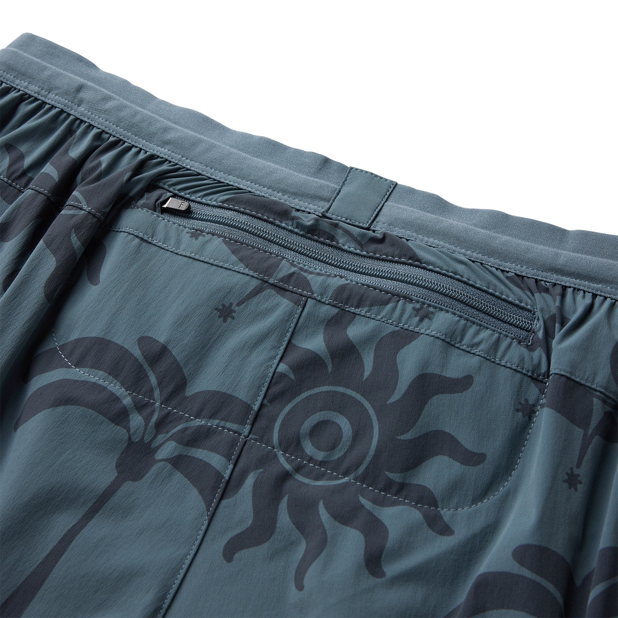 Roark Alta 5" Shorts - Men's Dark Slate