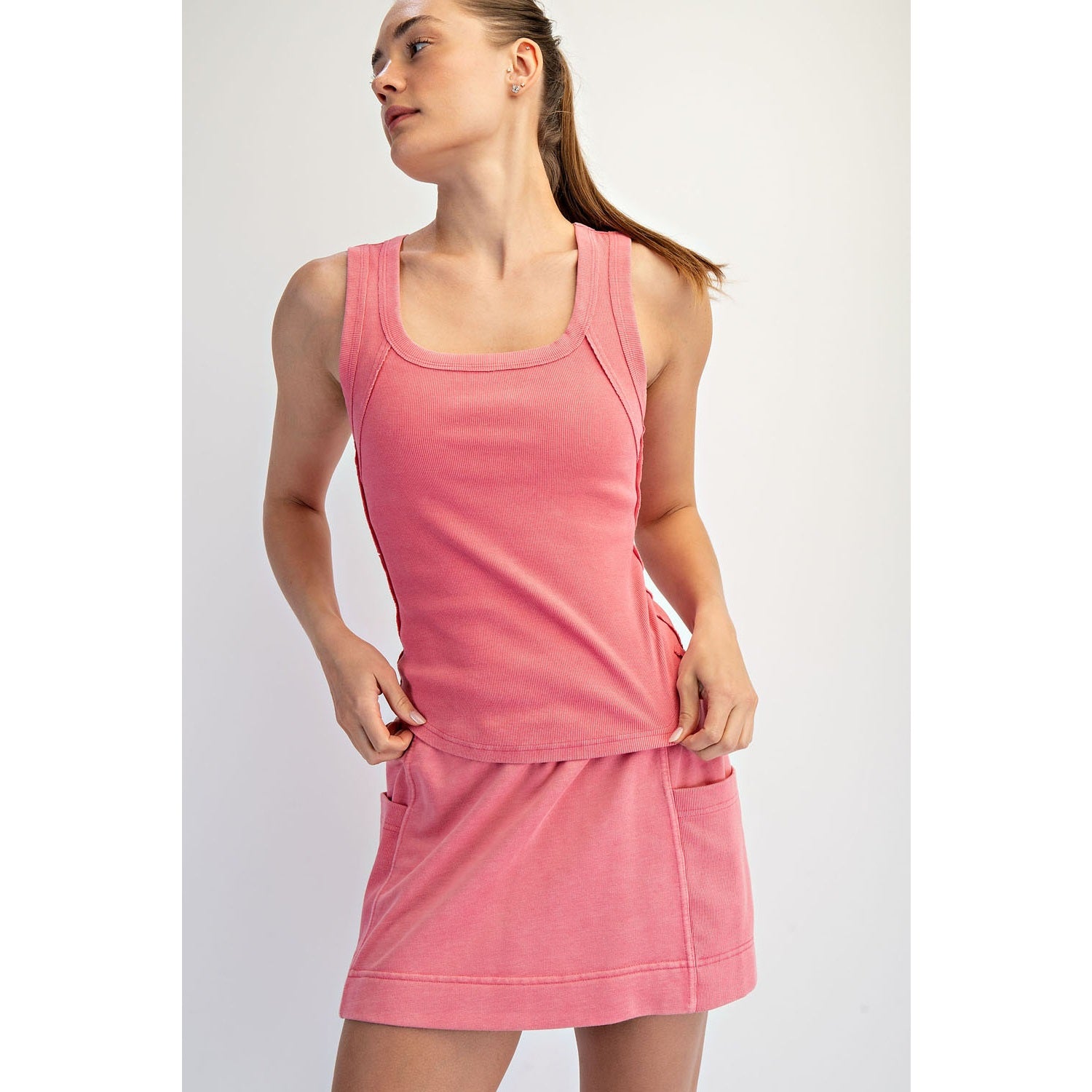 Ribbed Tank