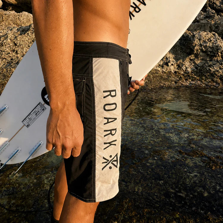 Roark Passage Panel 18.5" Boardshorts