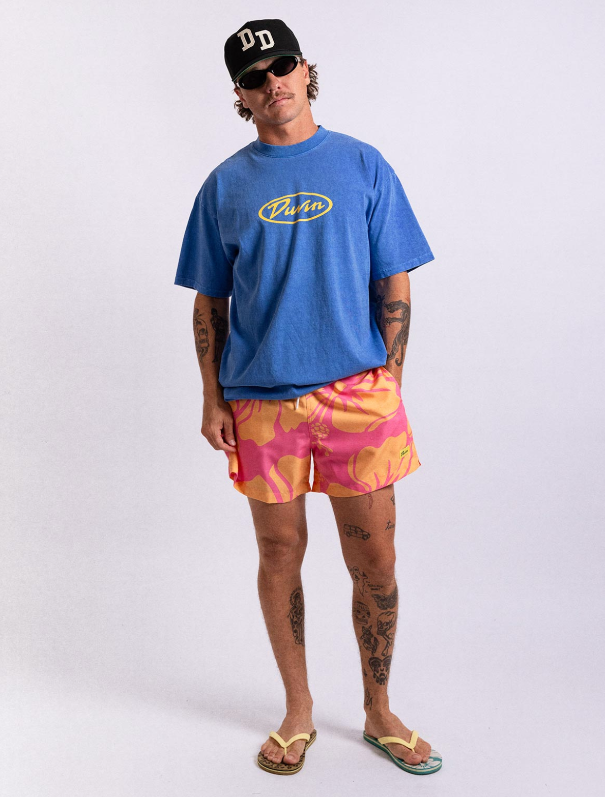 Duvin OVAL FLOWER TEE - BLUE
