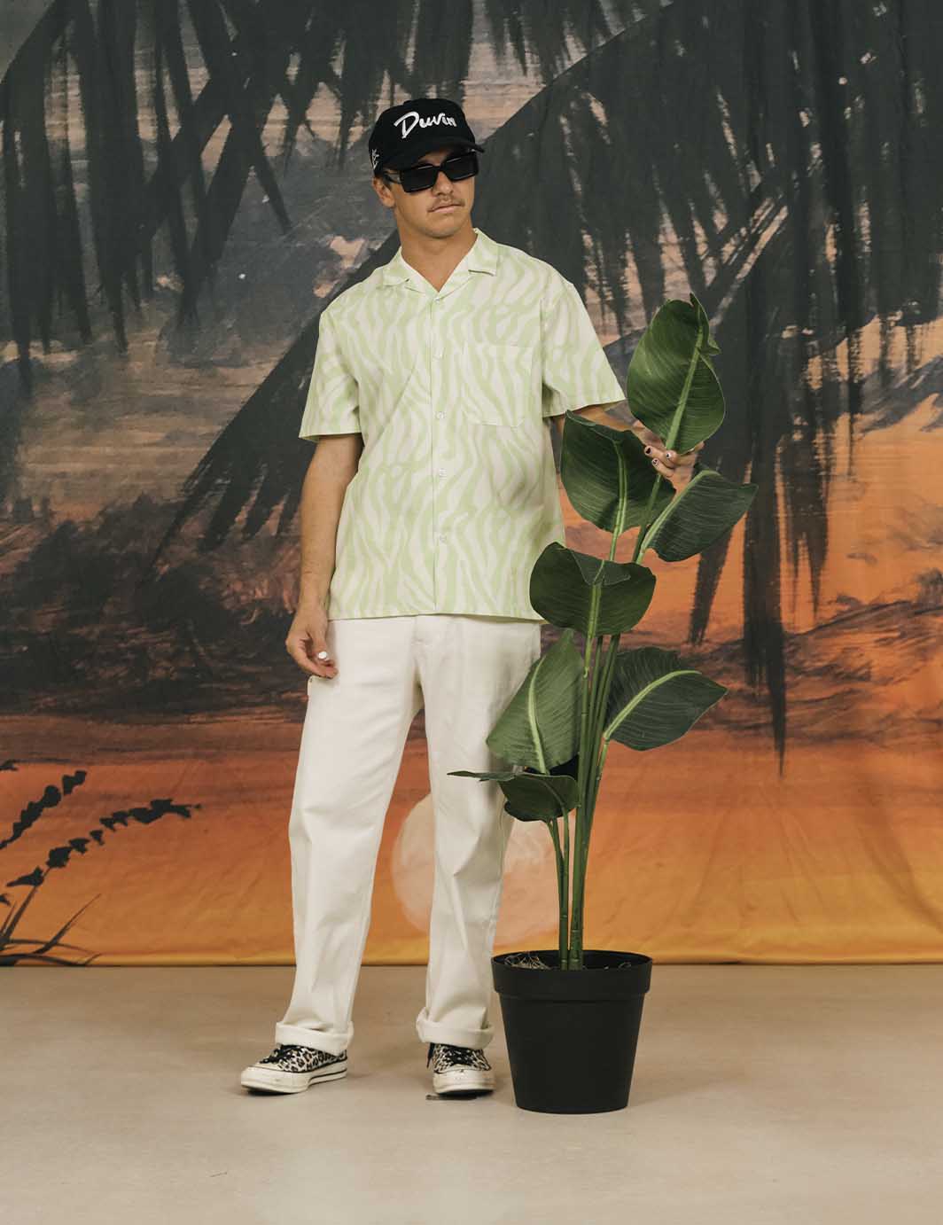 DUVIN KEYLIME ZEBRA LEISURE STRETCH BUTTON-UP